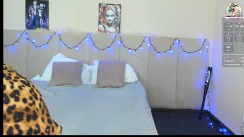 Snapshot of barbiemuscle1 chatting on December 22, 2024, 1:12 am Barbie online show from December 22, 2024, 1:12 am