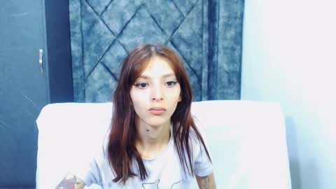 Snapshot of barby_jones25 chatting on December 19, 2025, 1:18 pm Barby online show from December 19, 2025, 1:18 pm