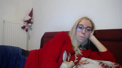Lena online show from January 10, 2025, 2:34 pm