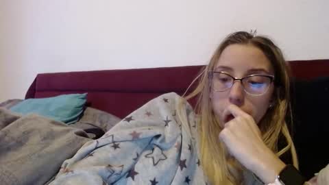 Lena online show from March 5, 2026, 9:05 am