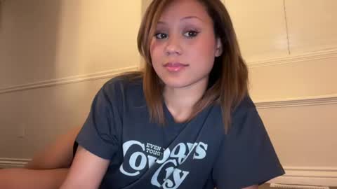 Snapshot of baristachicka28 chatting on July 18, 2026, 6:39 am chicka online show from July 18, 2026, 6:39 am