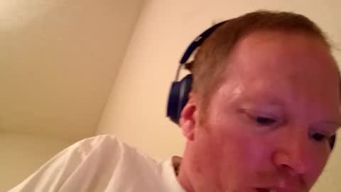 barniemay1 online show from October 2, 2025, 1:12 am