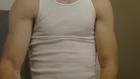 basicallyjustmee online show from October 26, 2025, 4:57 pm