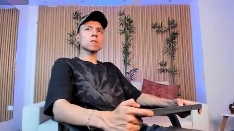 Basthiian online show from December 16, 2025, 7:08 pm