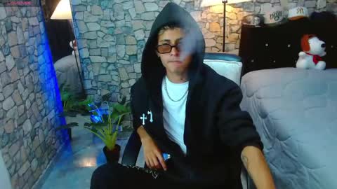 Snapshot of bastiaan_28 chatting on May 4, 2026, 11:45 pm Bastian online show from May 4, 2026, 11:45 pm