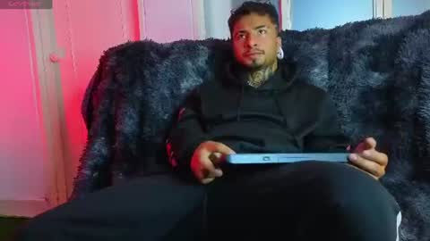 bastian66_ online show from July 12, 2026, 5:59 pm