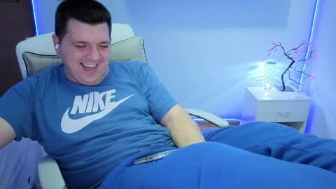 Snapshot of basystem8 chatting on April 2, 2026, 6:16 pm BASY online show from April 2, 2026, 6:16 pm