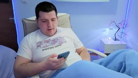 Snapshot of basystem8 chatting on April 4, 2026, 3:31 pm BASY online show from April 4, 2026, 3:31 pm