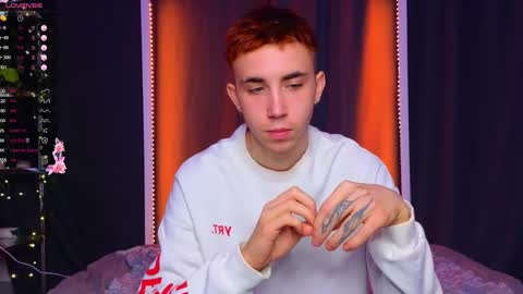 mett online show from September 23, 2025, 8:12 pm