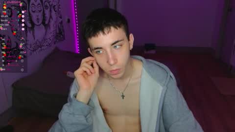 mett online show from October 21, 2025, 3:24 pm