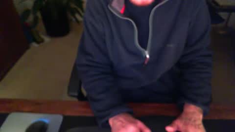 Snapshot of batebro13 chatting on February 13, 2025, 12:32 pm BateBro13 online show from February 13, 2025, 12:32 pm