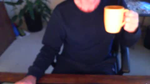 Snapshot of batebro13 chatting on February 15, 2025, 3:17 pm BateBro13 online show from February 15, 2025, 3:17 pm