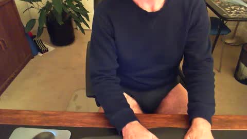 Snapshot of batebro13 chatting on February 22, 2025, 1:57 pm BateBro13 online show from February 22, 2025, 1:57 pm