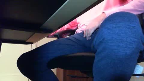 Snapshot of batebro13 chatting on October 25, 2025, 3:07 pm BateBro13 online show from October 25, 2025, 3:07 pm