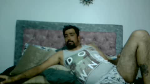 Snapshot of batery82 chatting on February 12, 2025, 4:00 pm batery82 online show from February 12, 2025, 4:00 pm