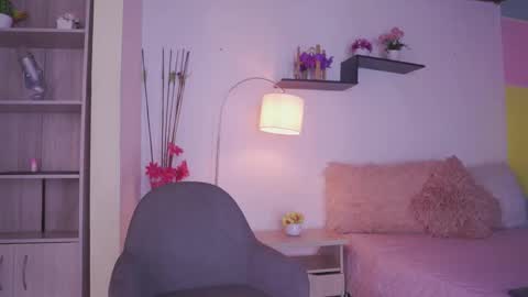 Snapshot of batman_kim chatting on October 24, 2025, 1:29 pm Batman kim online show from October 24, 2025, 1:29 pm