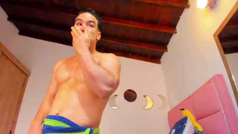 battista  online show from September 19, 2025, 6:52 pm