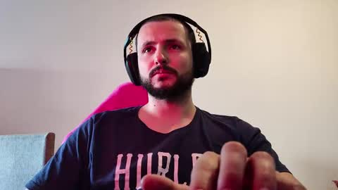 Snapshot of baxxline chatting on September 26, 2025, 7:40 pm Baxxline online show from September 26, 2025, 7:40 pm