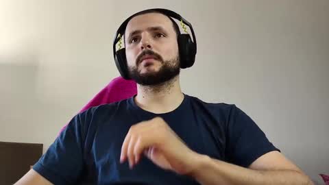 Snapshot of baxxline chatting on September 29, 2025, 11:48 am Baxxline online show from September 29, 2025, 11:48 am