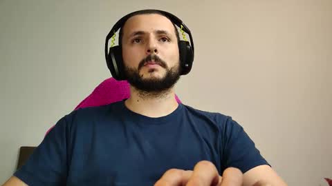 Snapshot of baxxline chatting on October 3, 2025, 10:51 pm Baxxline online show from October 3, 2025, 10:51 pm