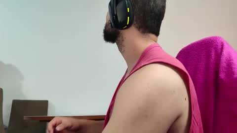 Snapshot of baxxline chatting on October 4, 2025, 10:52 pm Baxxline online show from October 4, 2025, 10:52 pm