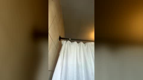 baybigurl1121 online show from May 29, 2026, 6:17 pm