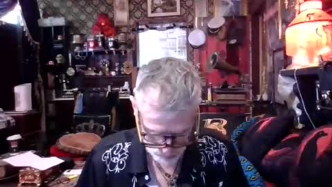 Snapshot of bazzasworld chatting on February 19, 2026, 3:46 am Bazza online show from February 19, 2026, 3:46 am