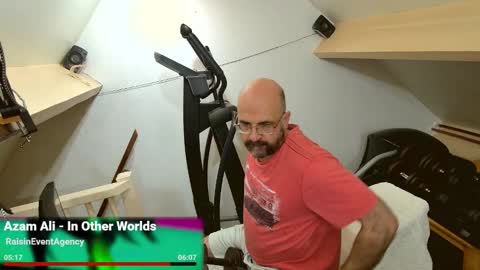 bazzz_8 online show from October 8, 2025, 6:05 pm