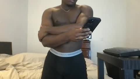 bballer_2002 online show from September 24, 2025, 11:19 pm