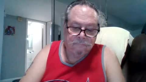 Single Grandpa in Florida. Love to C2C and have Fun Privately online show from June 25, 2026, 1:37 pm