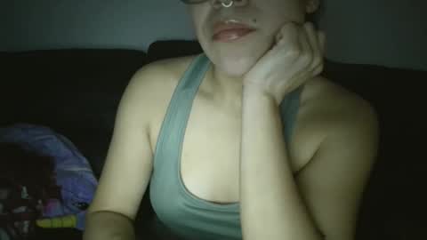 bbbaby03 online show from November 11, 2025, 9:31 am