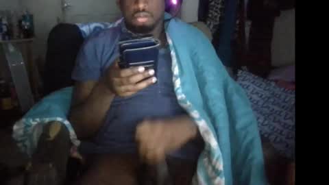 rocker n queen online show from October 27, 2025, 1:26 pm