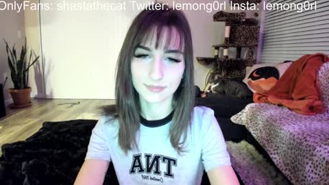 Snapshot of bbshasta chatting on January 25, 2025, 4:56 am Shasta online show from January 25, 2025, 4:56 am