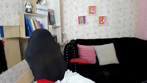 Charlote online show from September 10, 2025, 12:27 pm