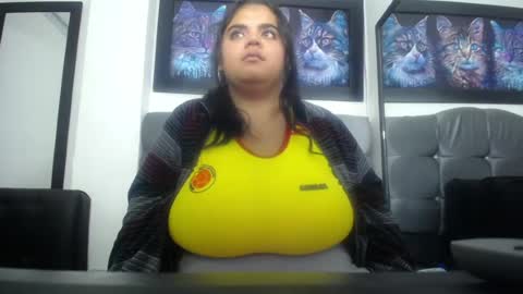 Snapshot of bbw_sharol chatting on July 9, 2026, 12:09 pm bbw_sharol online show from July 9, 2026, 12:09 pm