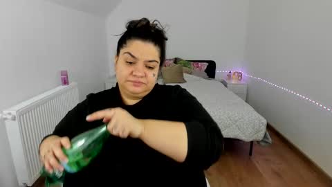 EvaEmi online show from October 12, 2025, 7:57 pm