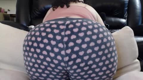 Julie online show from November 18, 2025, 3:05 pm