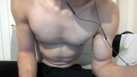 Snapshot of bbxx_2 chatting on February 14, 2026, 12:29 am bbxx_2 online show from February 14, 2026, 12:29 am