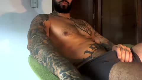 bby044 online show from December 16, 2024, 1:32 pm