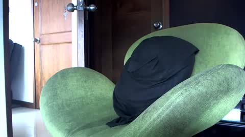 bby044 online show from March 7, 2025, 5:28 pm