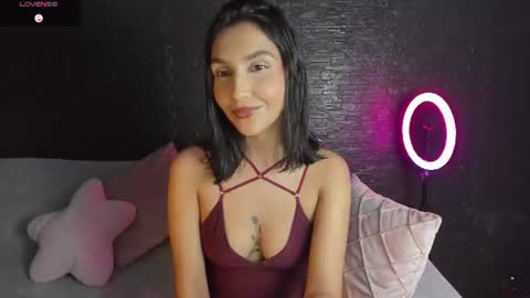 Snapshot of bby_salome_ chatting on June 17, 2026, 5:32 am salom online show from June 17, 2026, 5:32 am