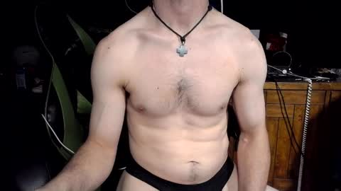 bchillin28 online show from April 4, 2026, 4:22 am