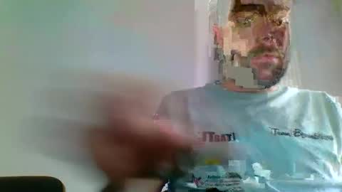 bdemwi2588 online show from January 12, 2025, 2:52 pm