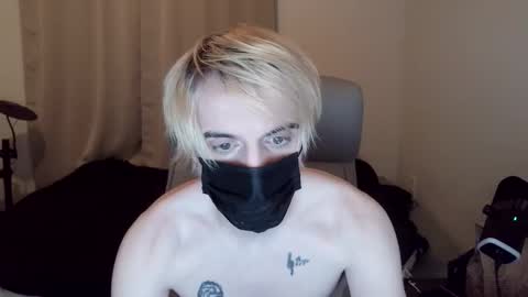 Snapshot of bdogboy chatting on February 11, 2026, 12:48 am fuckboy86 online show from February 11, 2026, 12:48 am