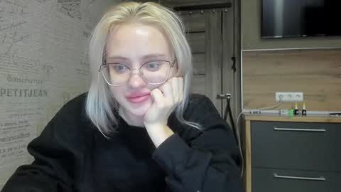 Snapshot of be_daddy chatting on December 11, 2024, 9:34 pm Summer BABY online show from December 11, 2024, 9:34 pm