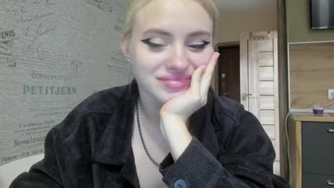 Snapshot of be_daddy chatting on December 14, 2024, 6:52 pm Summer BABY online show from December 14, 2024, 6:52 pm