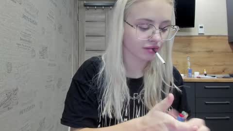 Snapshot of be_daddy chatting on December 15, 2024, 1:54 pm Summer BABY online show from December 15, 2024, 1:54 pm