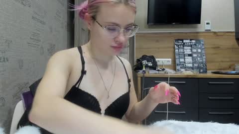 Snapshot of be_daddy chatting on January 19, 2025, 4:36 pm Summer BABY online show from January 19, 2025, 4:36 pm