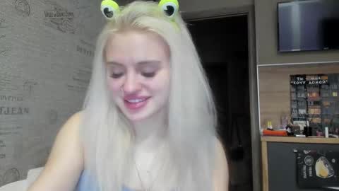 Snapshot of be_daddy chatting on February 15, 2025, 12:43 pm Summer BABY online show from February 15, 2025, 12:43 pm