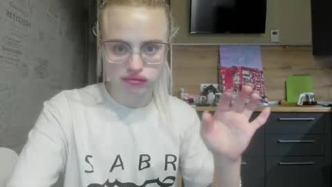 Snapshot of be_daddy chatting on March 2, 2025, 3:48 pm Summer BABY online show from March 2, 2025, 3:48 pm
